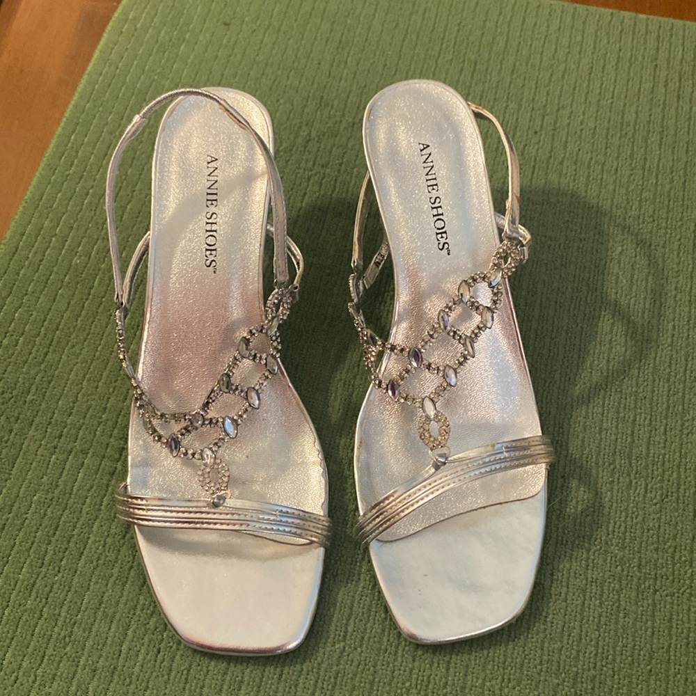Beautiful Silver Heels Size 8.5